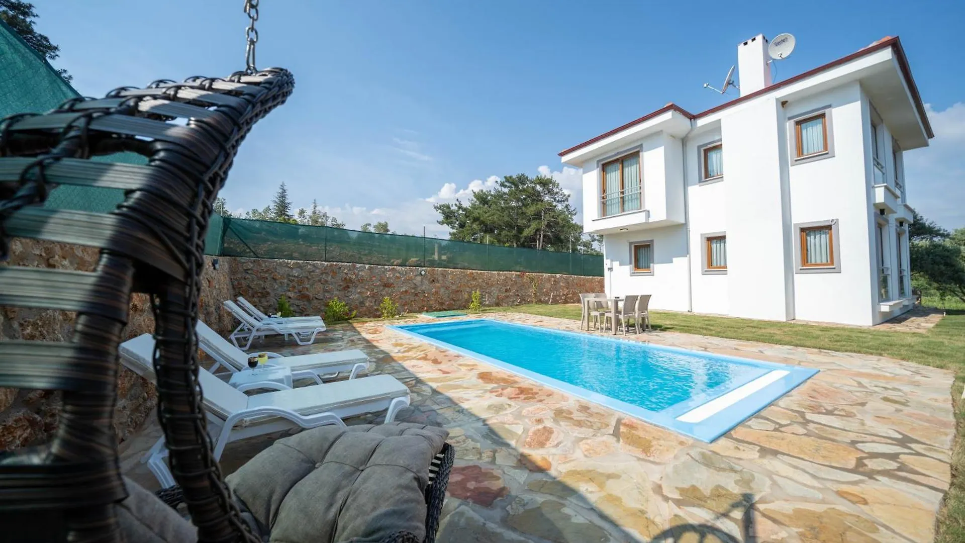 Villa Tuerkoglu Akyaka Kuyucak Daily Weekly Rentals 穆拉