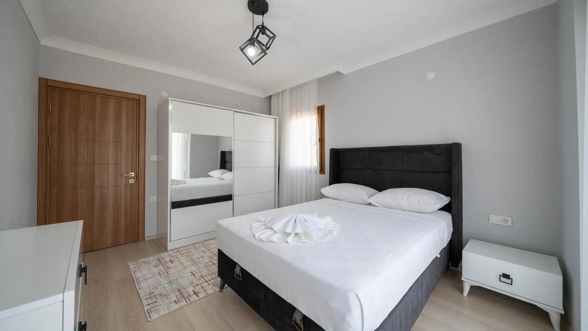 Villa Tuerkoglu Akyaka Kuyucak Daily Weekly Rentals 穆拉