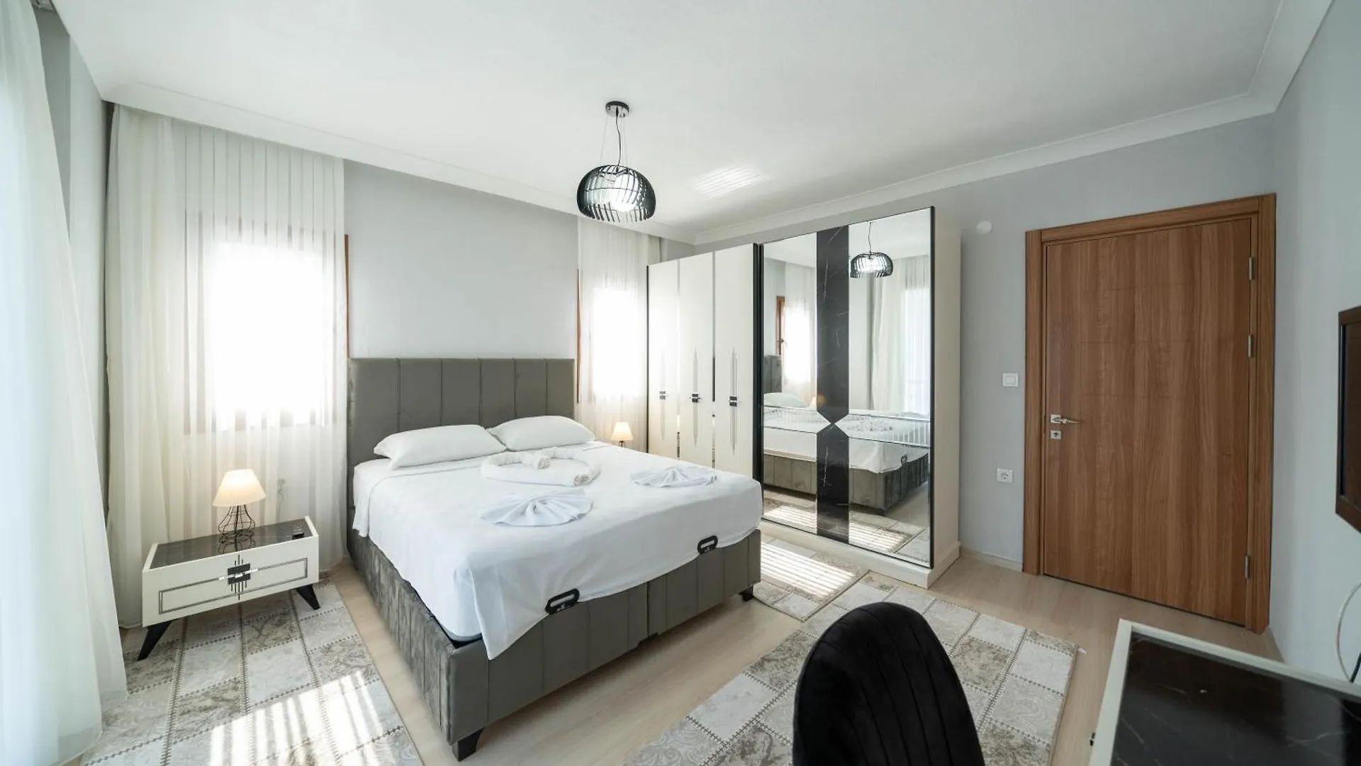 Villa Tuerkoglu Akyaka Kuyucak Daily Weekly Rentals 穆拉